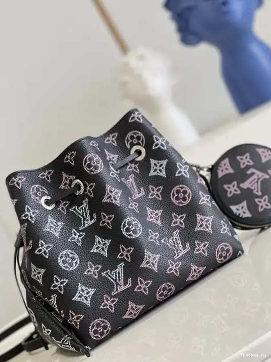 Frstbag ru VUITTON BELLA LOUIS 0530